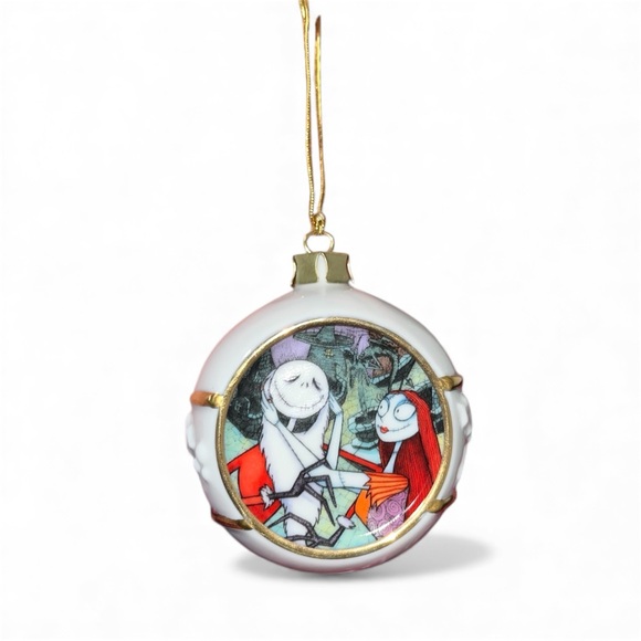 Disney's Nightmare Before Christmas " SUITED for LOVE" Jack & Sally Ornament - Picture 2 of 5